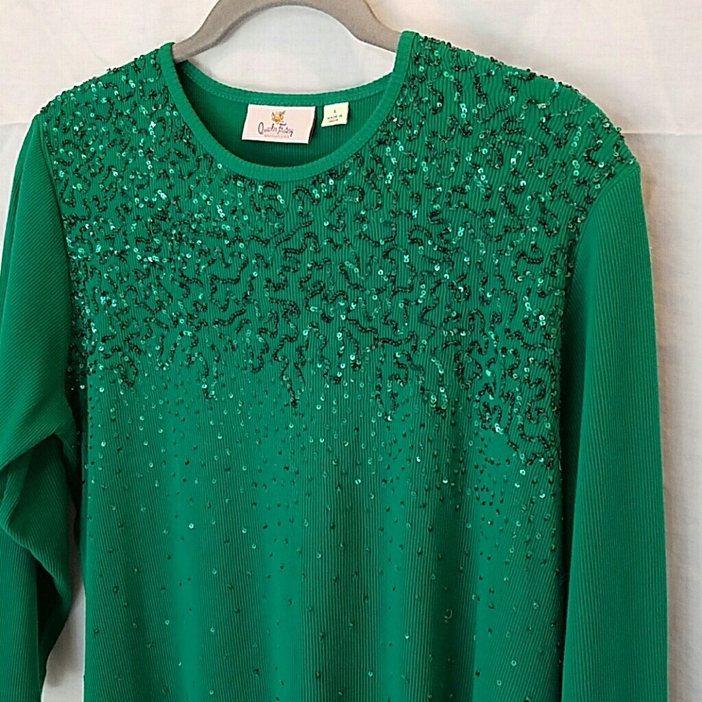 Quacker Factory Sz Large Green Sequined front